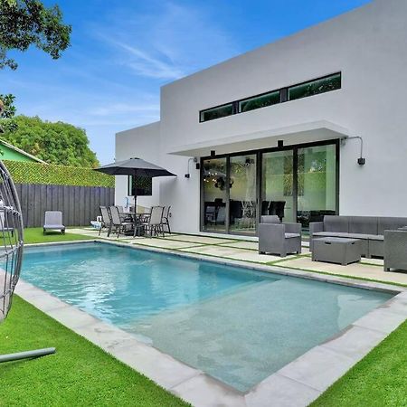 Вилла Design House -Heated Pool -Big Yard -Gated Parking Майами Экстерьер фото